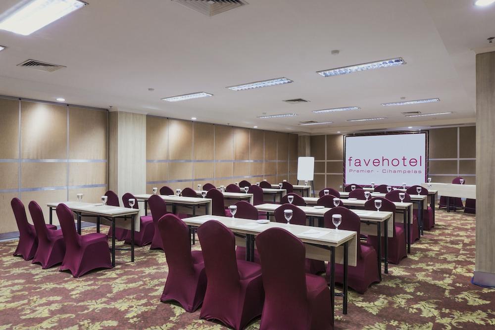 होटल Favehotel Premier Cihampelas Bandung