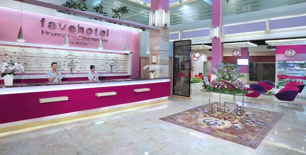 Favehotel Premier Cihampelas Hotel 3*