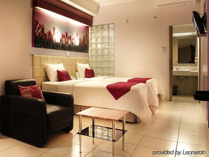 Favehotel Premier Cihampelas Hotel
