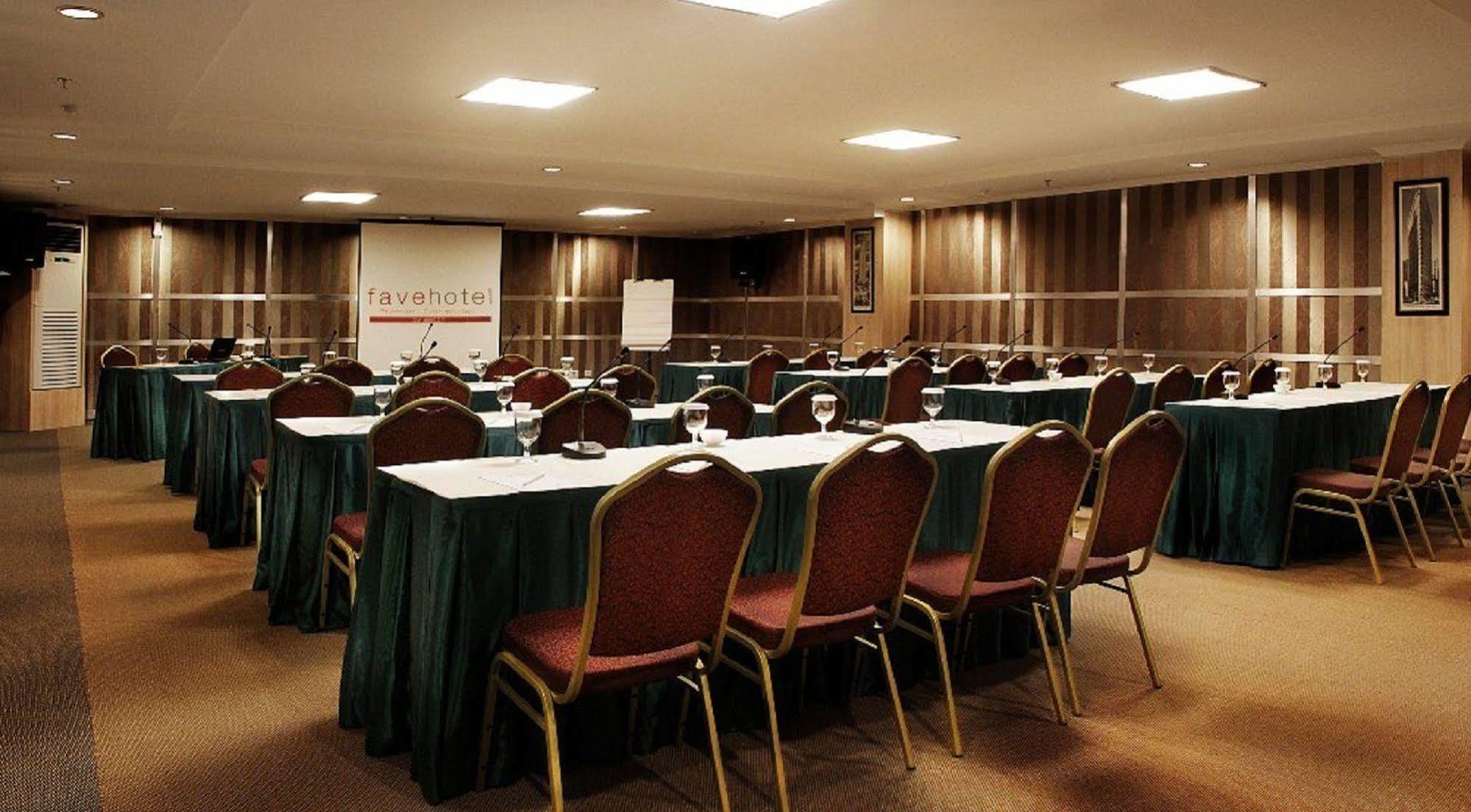 Favehotel Premier Cihampelas 3* Bandung